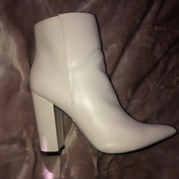 JustFab Shoes | White Pointed Toe Booties | Poshmark